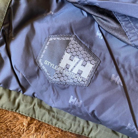 Helly Hansen Green Winter Jacket - Picture 10 of 11